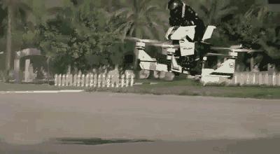 迪拜街头捡到一辆豪车,迪拜豪车坟场里的废弃豪车