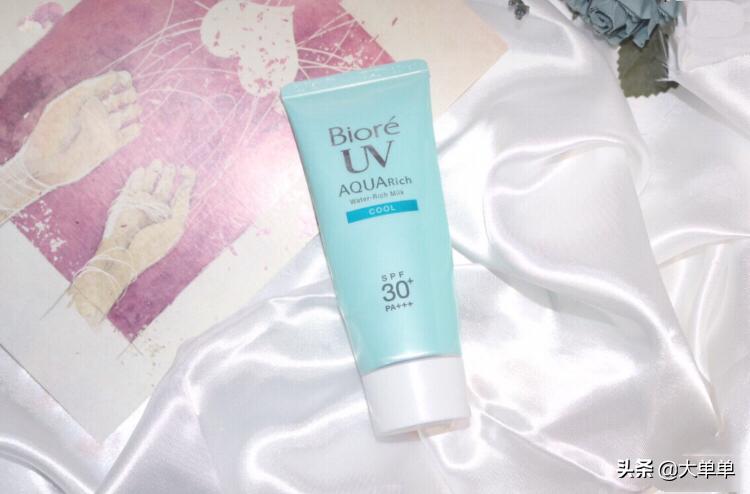 碧柔水活防晒沁凉凝蜜测评,碧柔防晒90ml真假测评