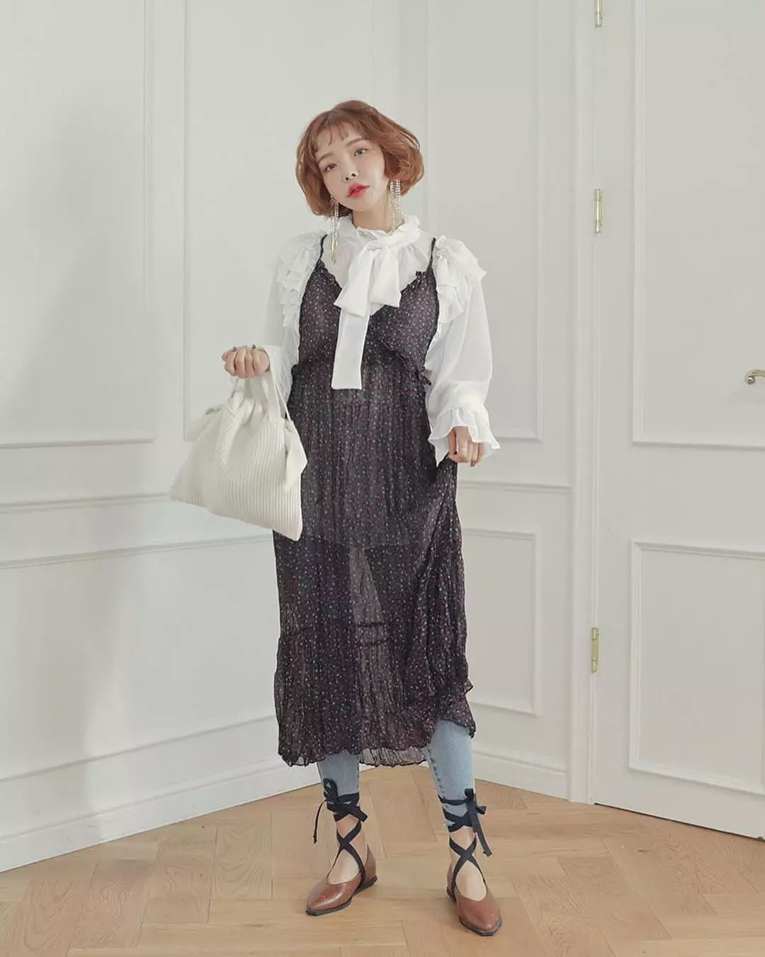 减龄蝴蝶结搭配,蝴蝶结怎么穿才好看慢动作