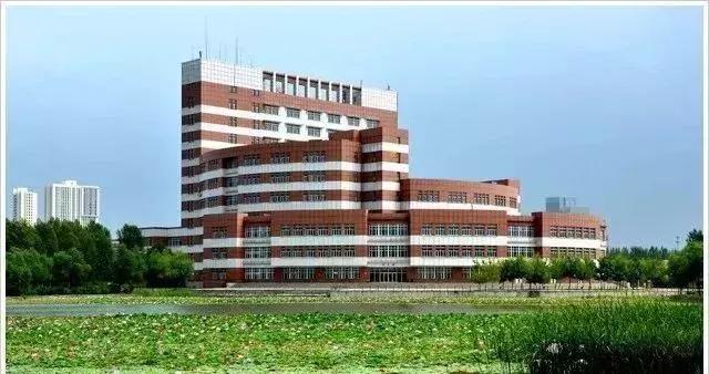 闽南理工2019届艺考生分数线,艺考生2019二本怎样选学校