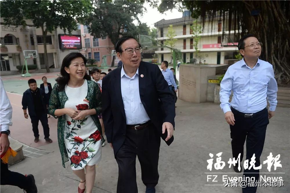 福州外国语学校附近地铁口,福州外国语学校