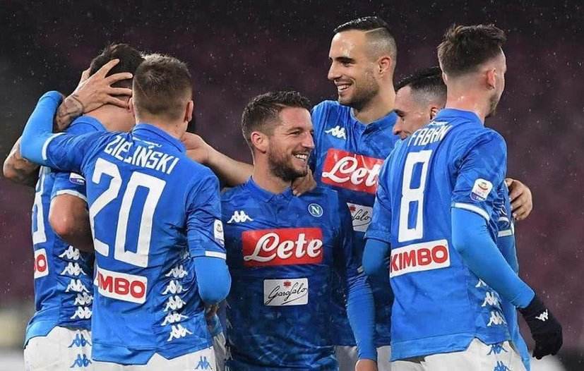 足球和篮球到底如何选择,篮球和足球选择哪一个比较好