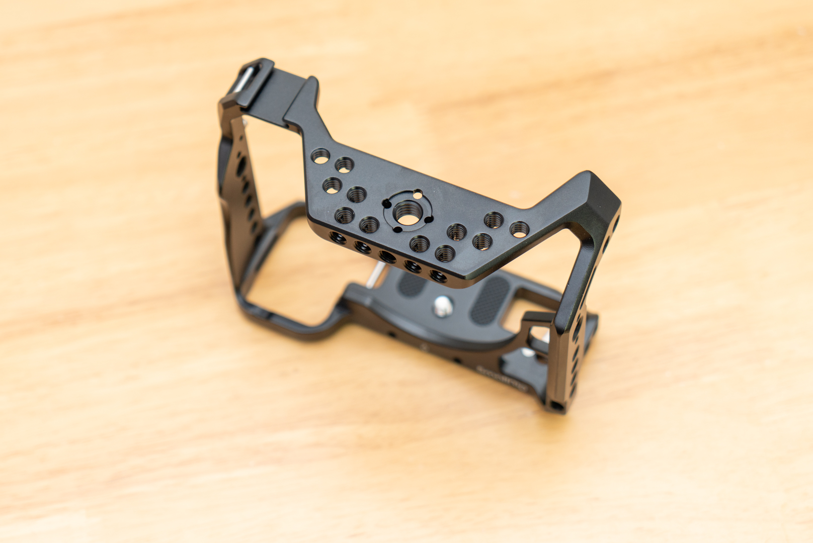 斯莫格相机兔笼上手体验,相机加兔笼需要必备的配件