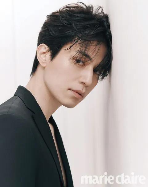 哪个男星演的狐狸精好看,长相最像狐狸精的演员