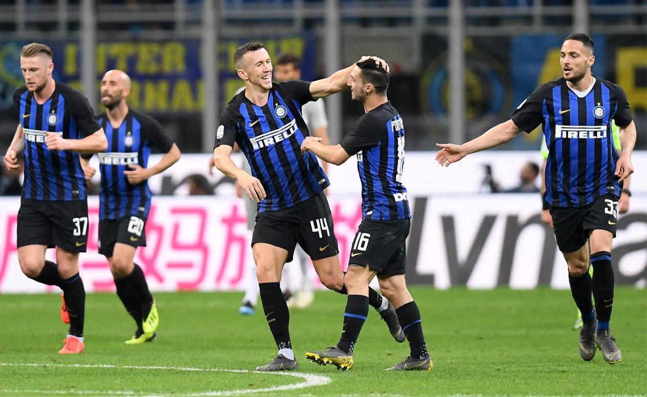 足球高于生命,足球高于生命还是生命高于足球