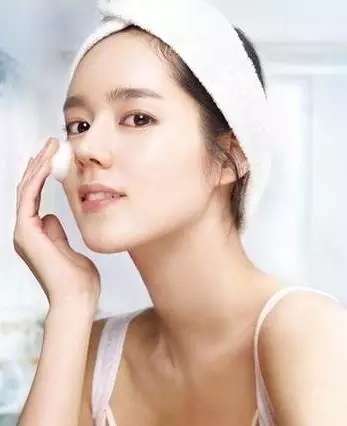 十大公认好用便宜的干皮粉饼,口碑最好用的干皮十大粉饼