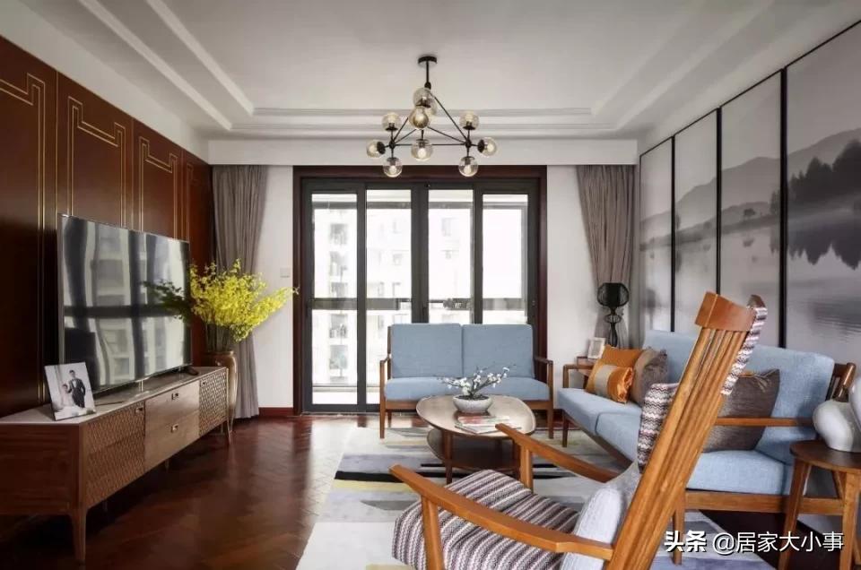 小户型实木沙发装修图,小户型沙发高端大气上档次