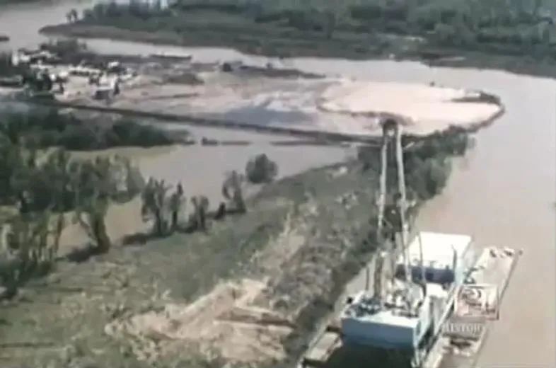 一个36厘米钻头引发巨大地质灾难,39厘米钻头造成的灾难