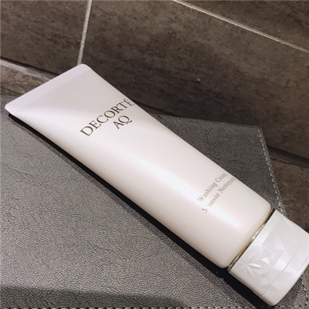 洗面奶哪款最好不服来辩,洗面奶排行榜第一名不伤皮肤