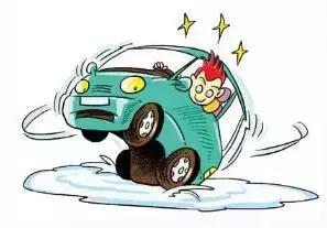 雨天汽车打滑的原因,汽车轮子雨天打滑怎么办