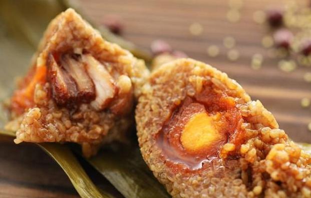 豆香肉香粽子,肉粽子怎么做又嫩又好吃