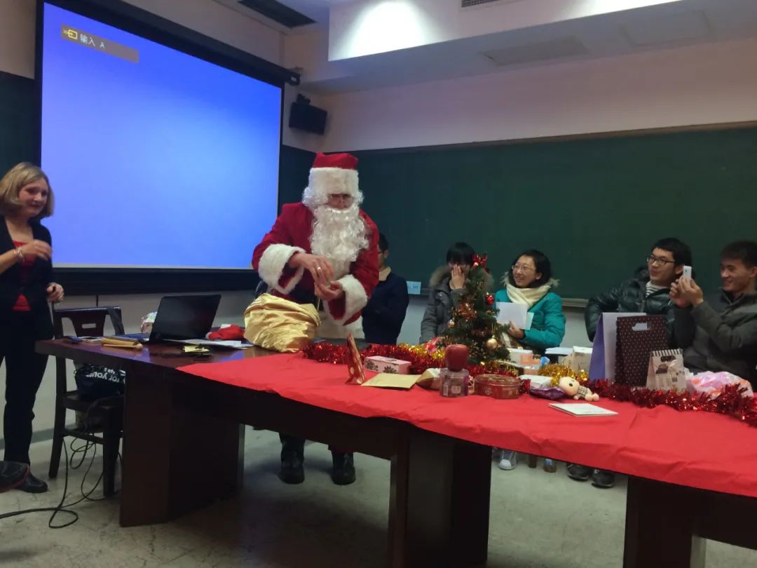 考上了清华大学会怎样,考上清华以后长大生活怎么样