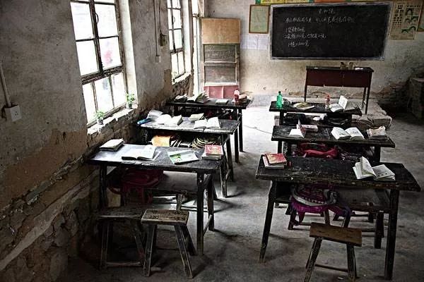 除了充公交卡,你对“红旗”一无所知!