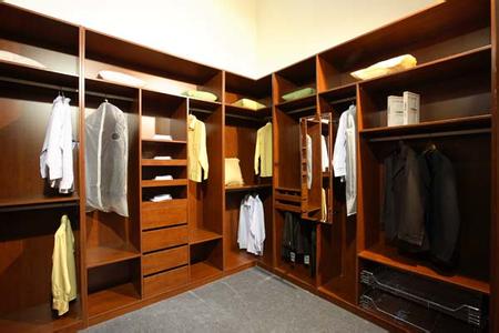 卧室衣橱上方吊顶尺寸,衣柜移门尺寸多大合适