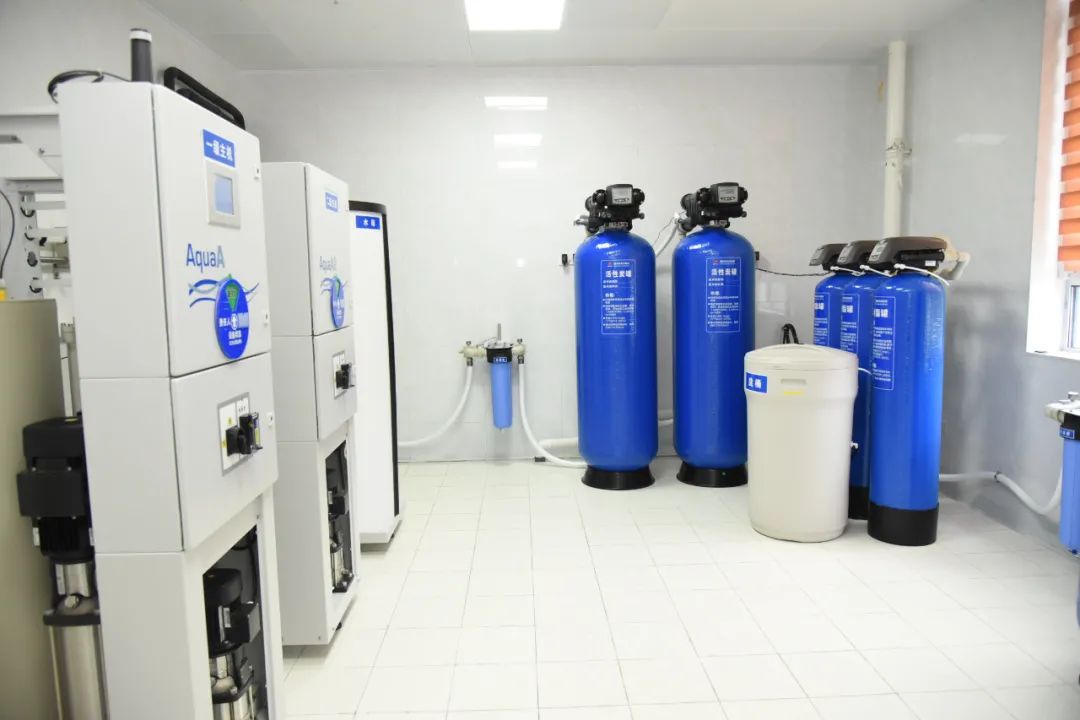 官宣我们结婚啦的文案图片,官宣我们领证的图案