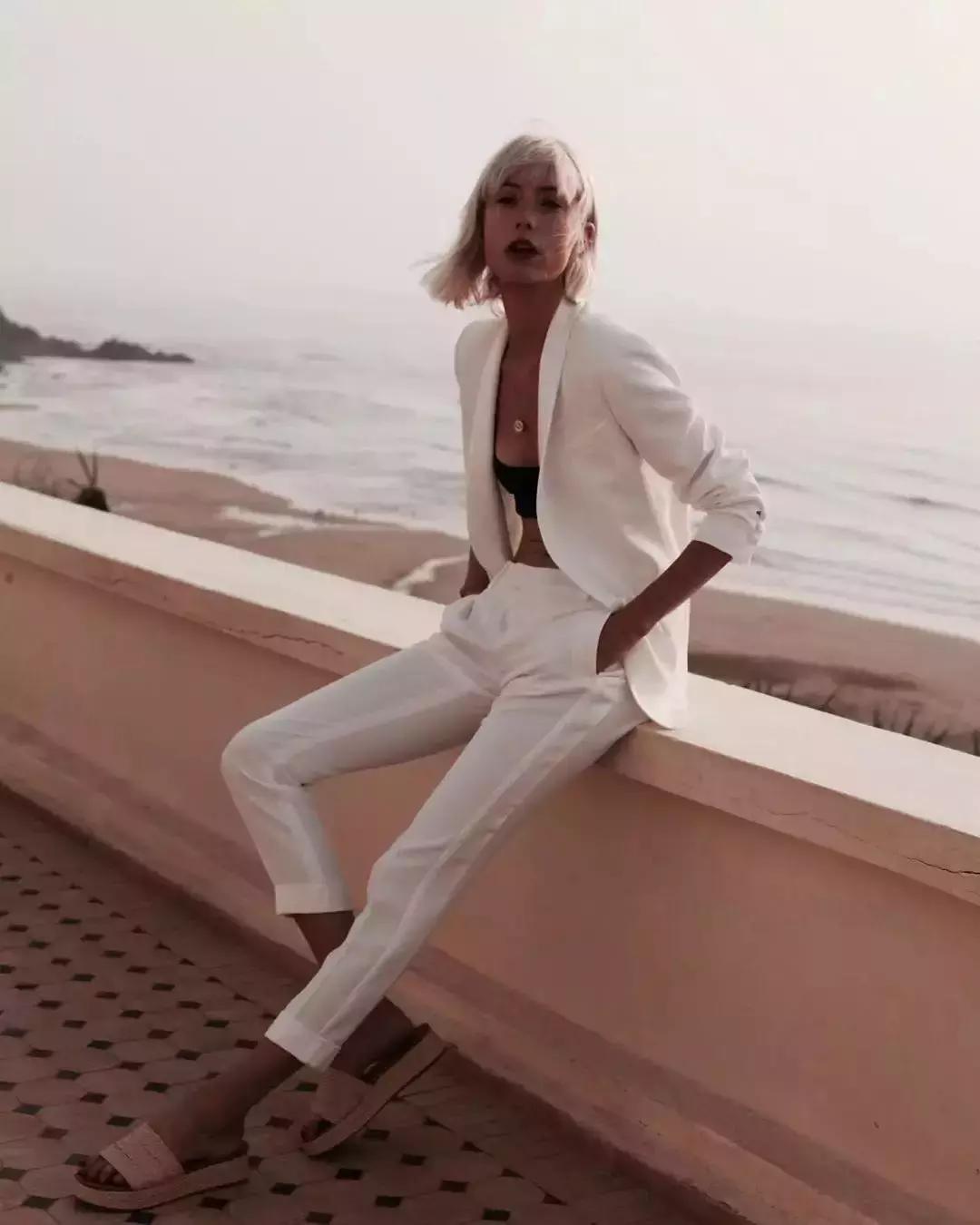 肖战李圣经同屏,李圣经肖战