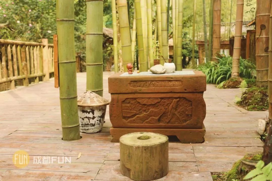 成都出发，一路向西的“旅行列车”年底开通！沿途好多……