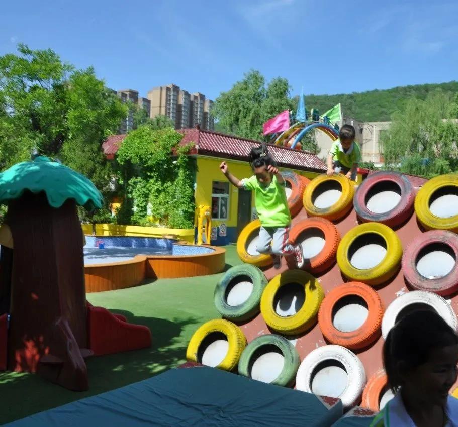 幼儿园我是小红军重走长征路游戏,小班重走长征路闯关游戏