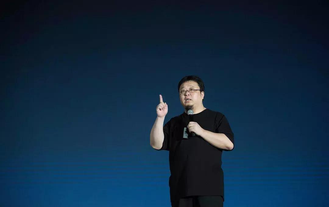 电视霸道总裁和现实中不一样,电视剧里的霸道总裁存在吗