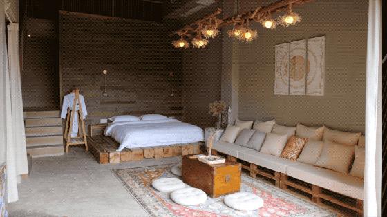 一家四口倾家荡产在山里造房隐居：3年零收入，坚持不通车