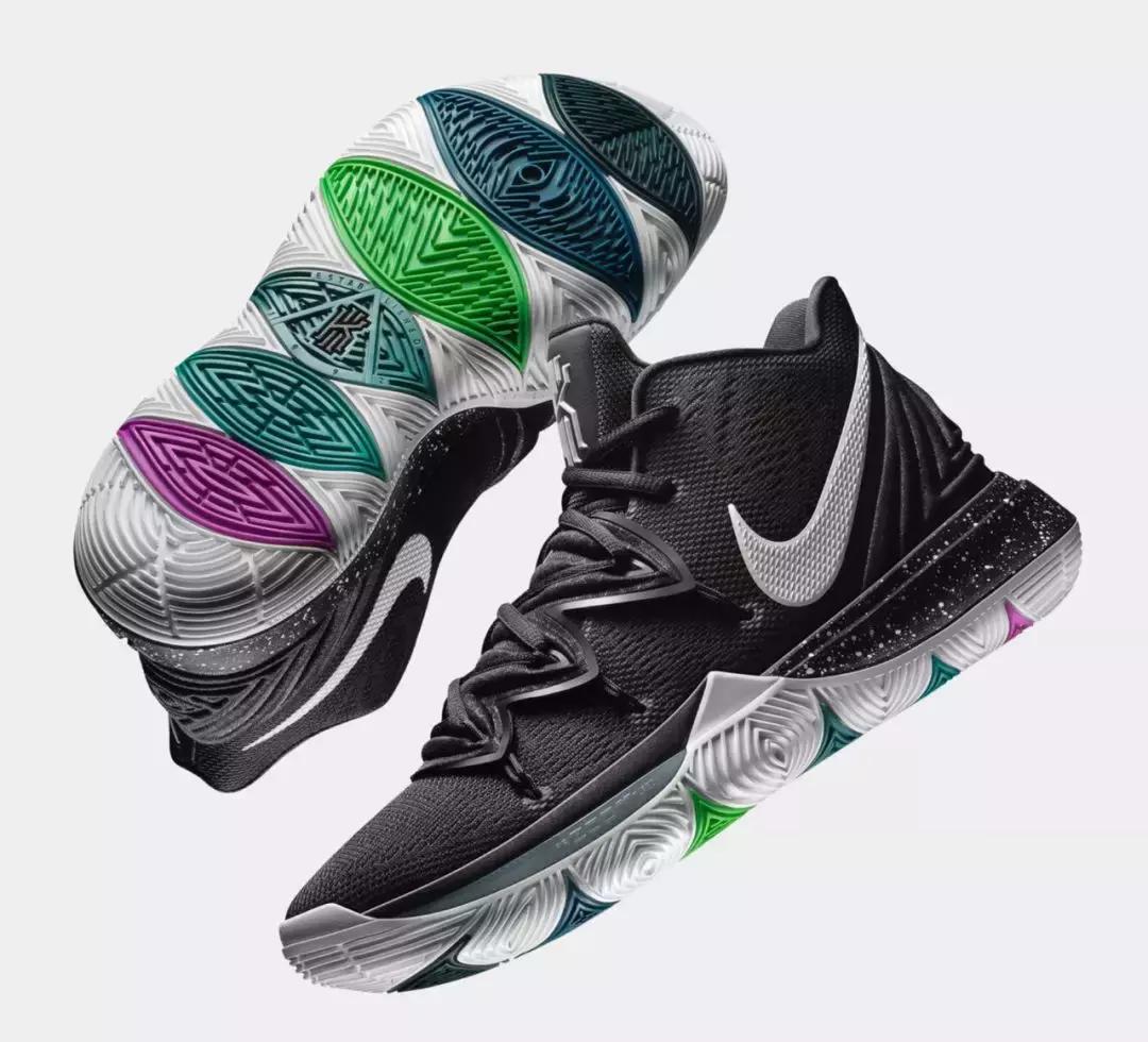kyrie5换底,欧文kyrie5实战视频