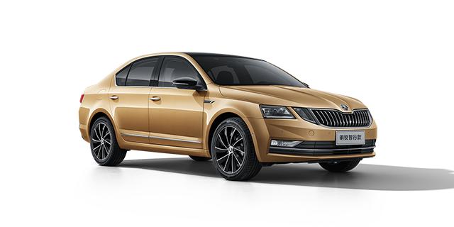 十万预算买什么轿车空间大又省油,十万落地最热销十款车自动挡轿车