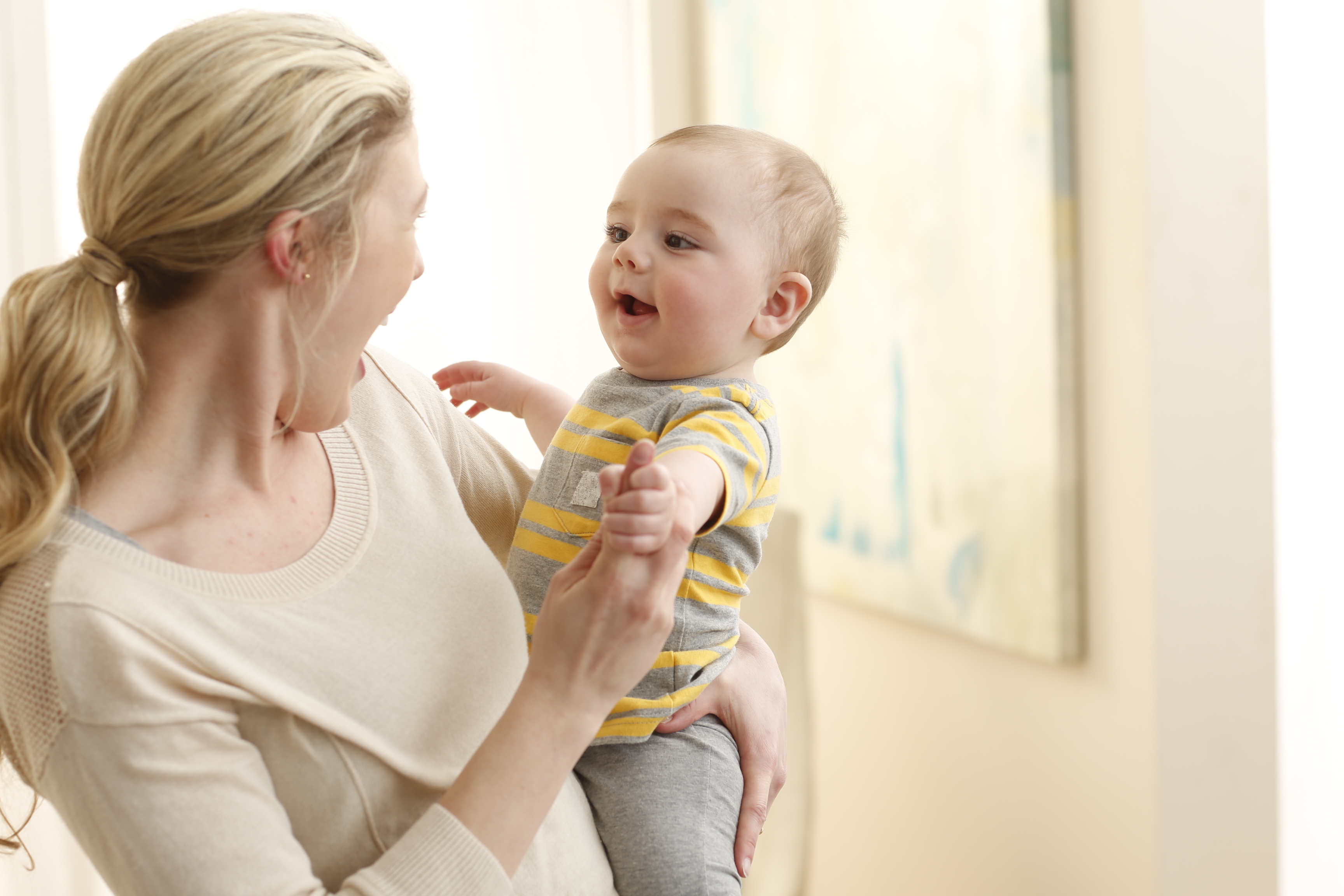 美赞臣亲舒水解奶粉难冲泡吗,美赞臣亲舒3段是适度水解奶粉吗