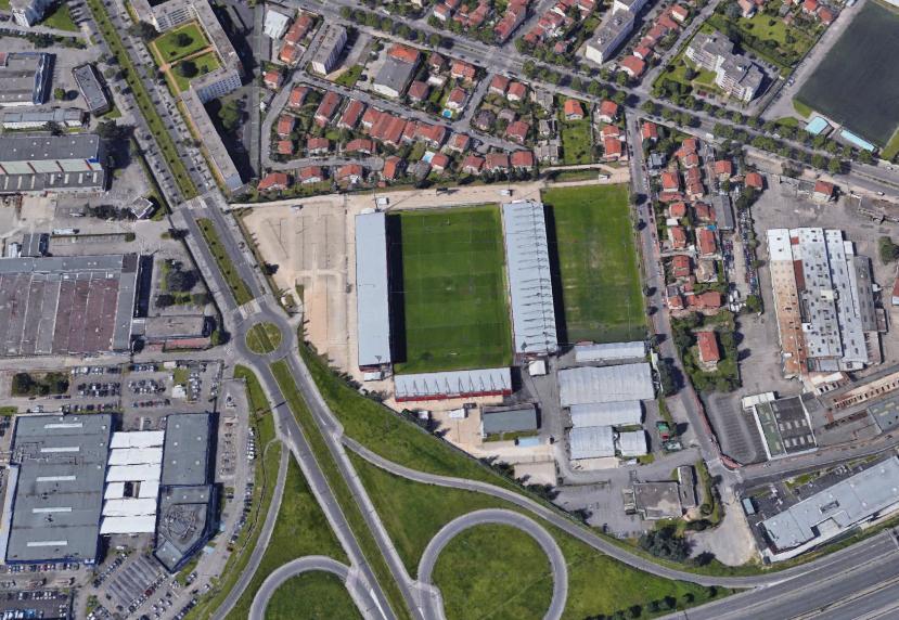 googleearth看世界球场,google地球看农村