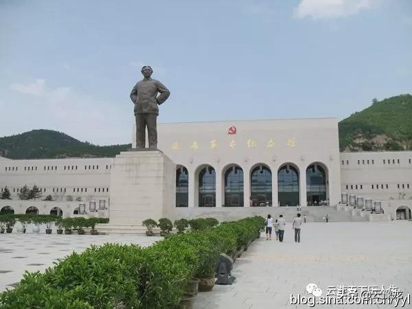 延安旅游宝塔山,延安宝塔山延河桥照片