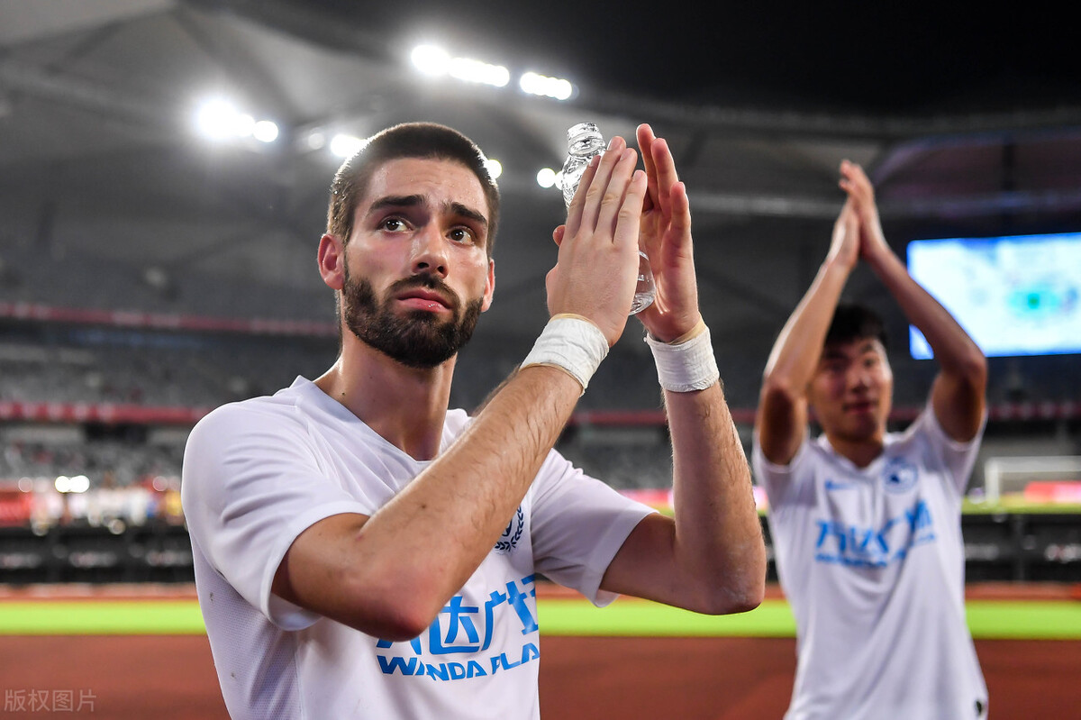 贝尼特斯vs马哈切夫,贝尼特斯大连高光时刻