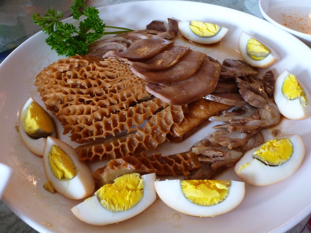 六种食物隔夜不能吃有剧毒,八种自带毒素的隔夜食物