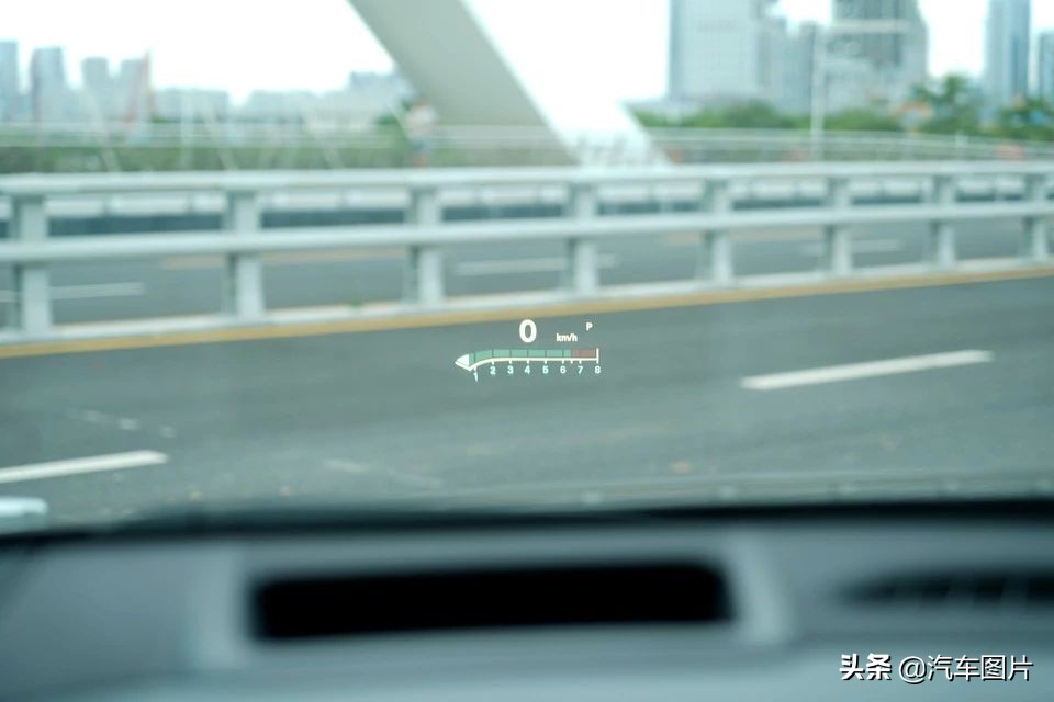 落地15万左右的suv别克昂科威,试别克gl8es陆尊豪华型