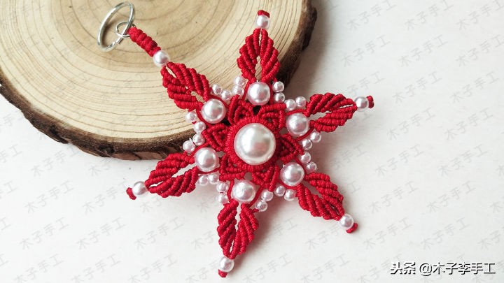 七彩莲花挂件的编法,梅花挂件编法教程