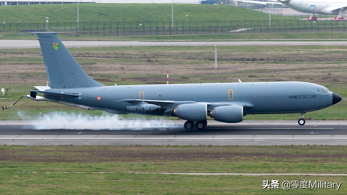 世界空军海军陆军,法国勒图贝空军基地
