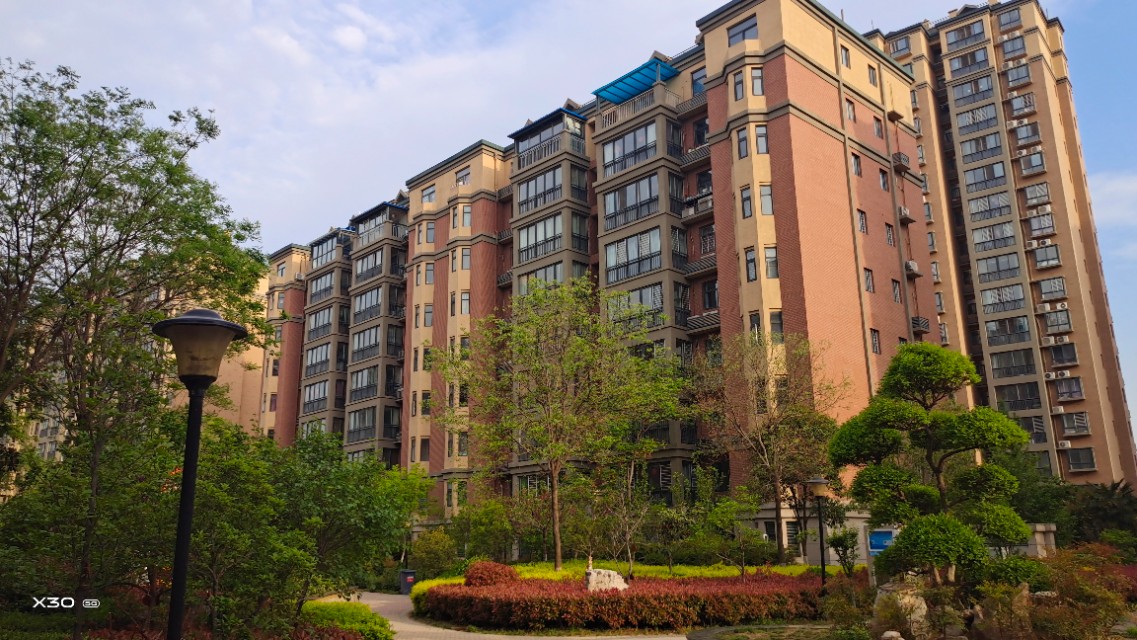 陕州区骏景德园小区环境,陕州区骏景花园