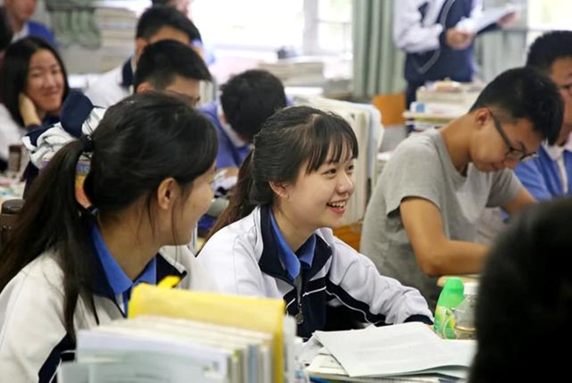 同样的大学一本和二本有什么区别,同样读大学为什么学费相差那么大