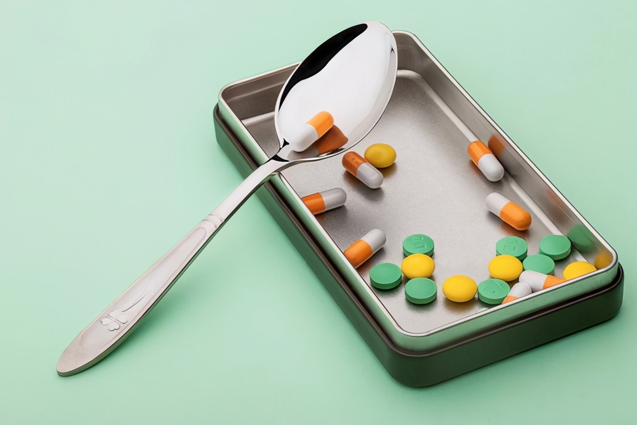 放射性肺炎的诊断与治疗进展,放射性肺炎的主要治疗措施是