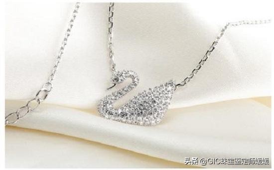 为什么珠宝大牌都偏爱植物,国际大牌珠宝材质怎么样