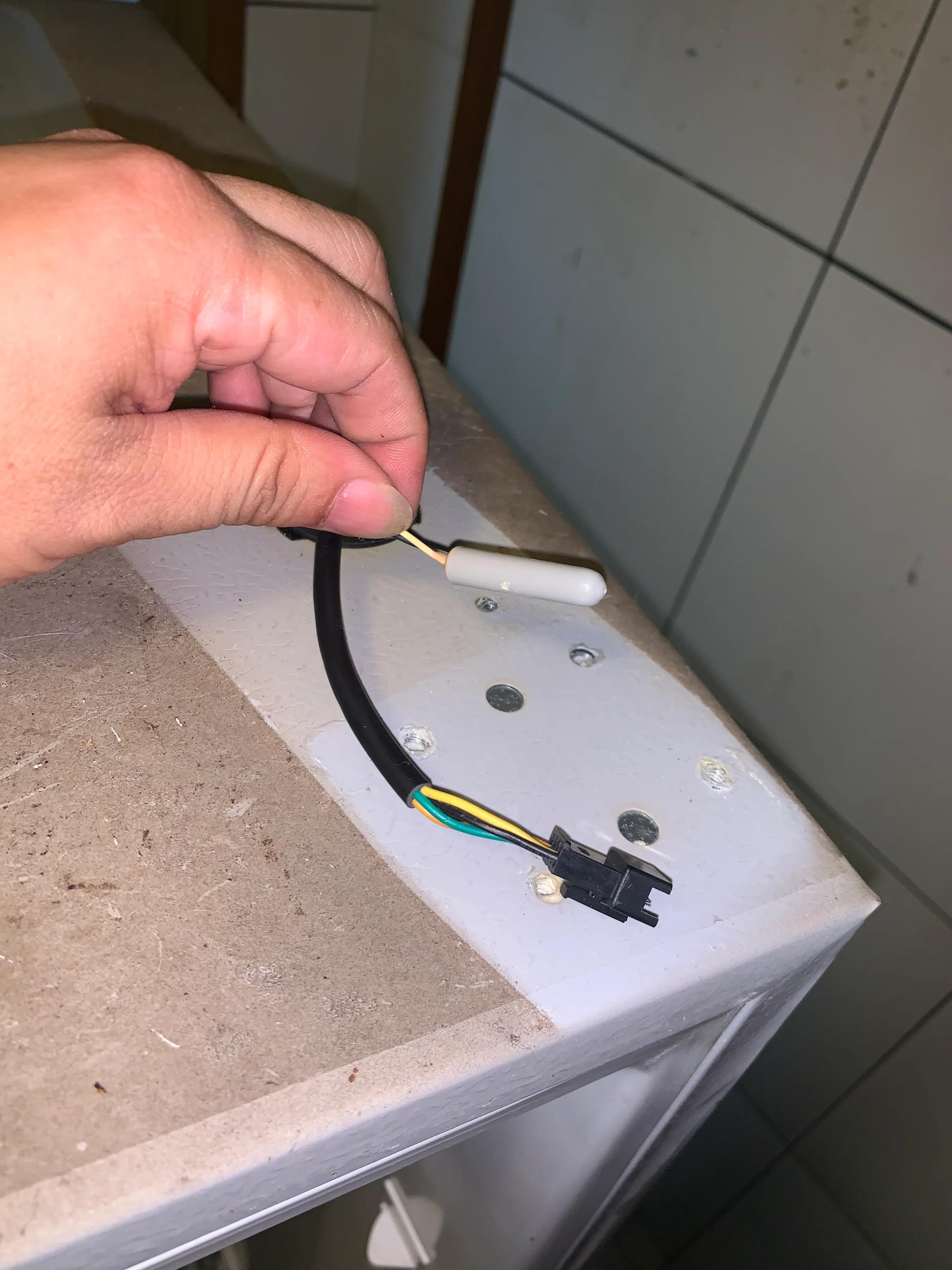 华日冰箱bcd-390dec说明书,华日双开门冰箱冷冻室隔板怎么拆