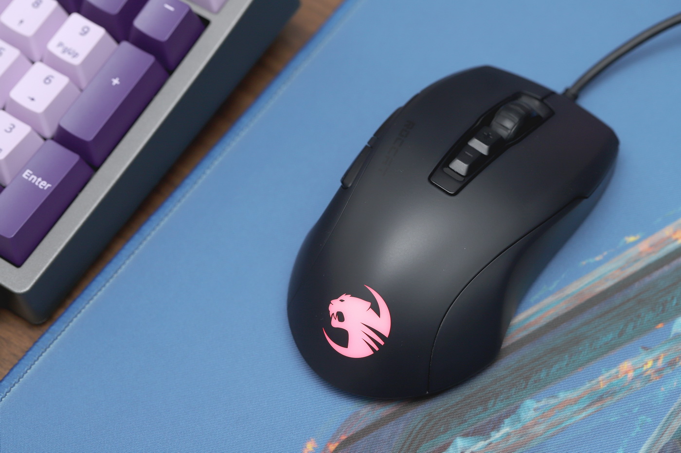 冰豹roccat鼠标评测,冰豹魔幻豹鼠标konepure