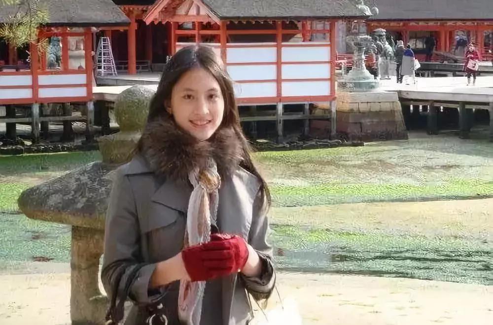 “我是你父亲，可以亲你、摸你全身，这不是猥亵！”