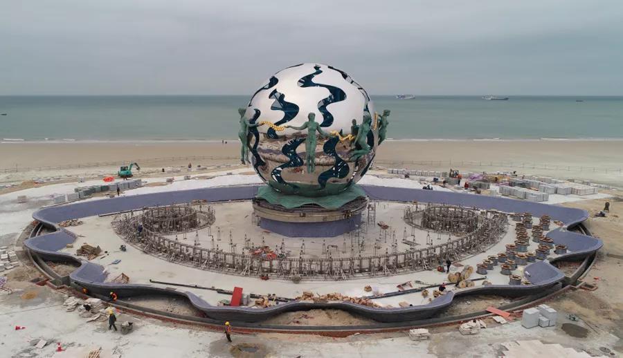 档次提升!北海新“潮”雕初见规模,台阶向海延伸呈现波浪形