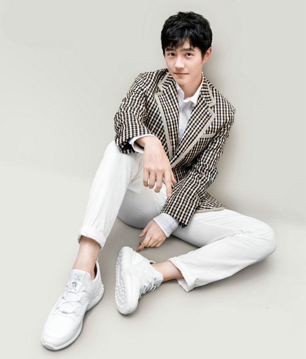 十大奢侈品牌休闲运动鞋,鞋子运动鞋男夏季透气高街