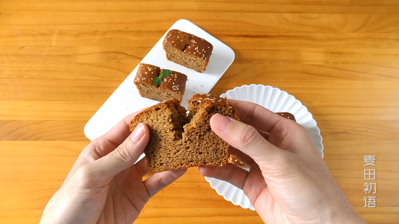 做枣糕把鸡蛋打发会不会更松软,枣糕王松软香甜的红糖枣糕做法