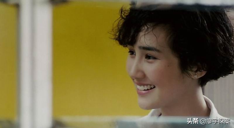 想不到他俩曾是夫妻,一位日籍香港女打星,一位靠演“浩南”翻身