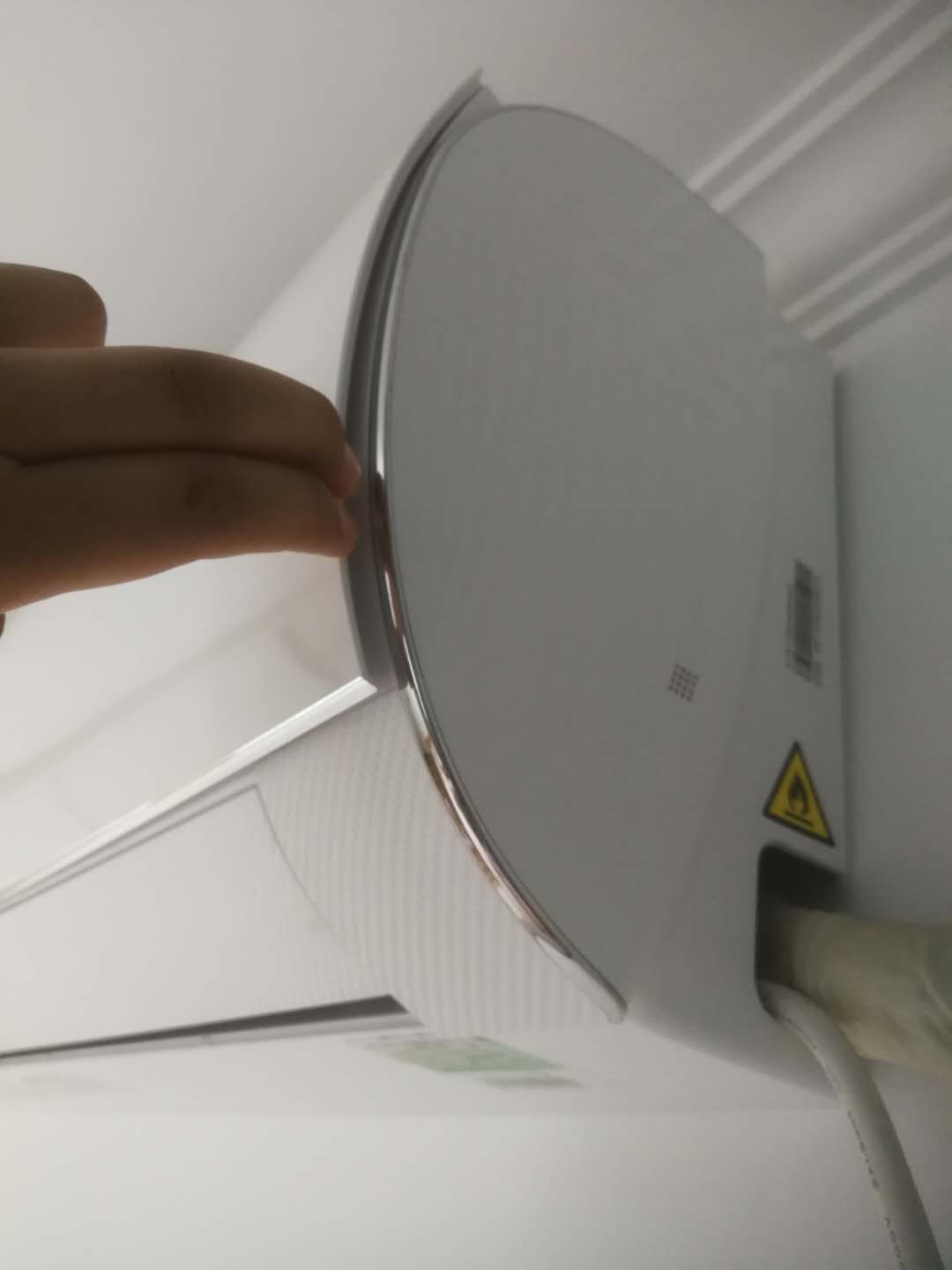 tcl立式空调怎么清洗过滤网,挂式空调清洗过滤网拆卸步骤图