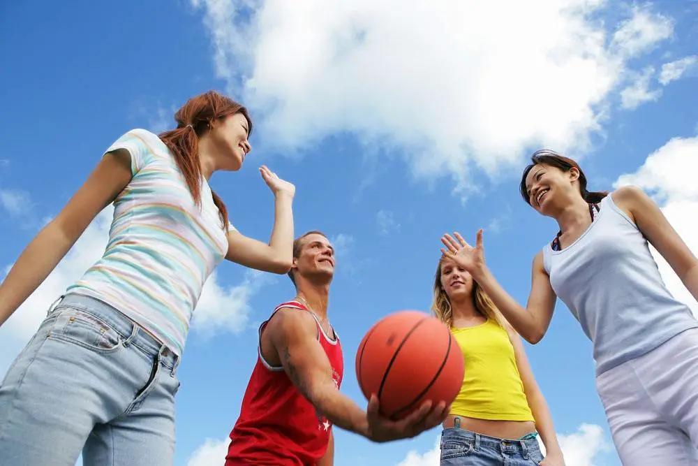 运动前压腿热身怎么样才不伤膝盖,运动前需要知道什么事