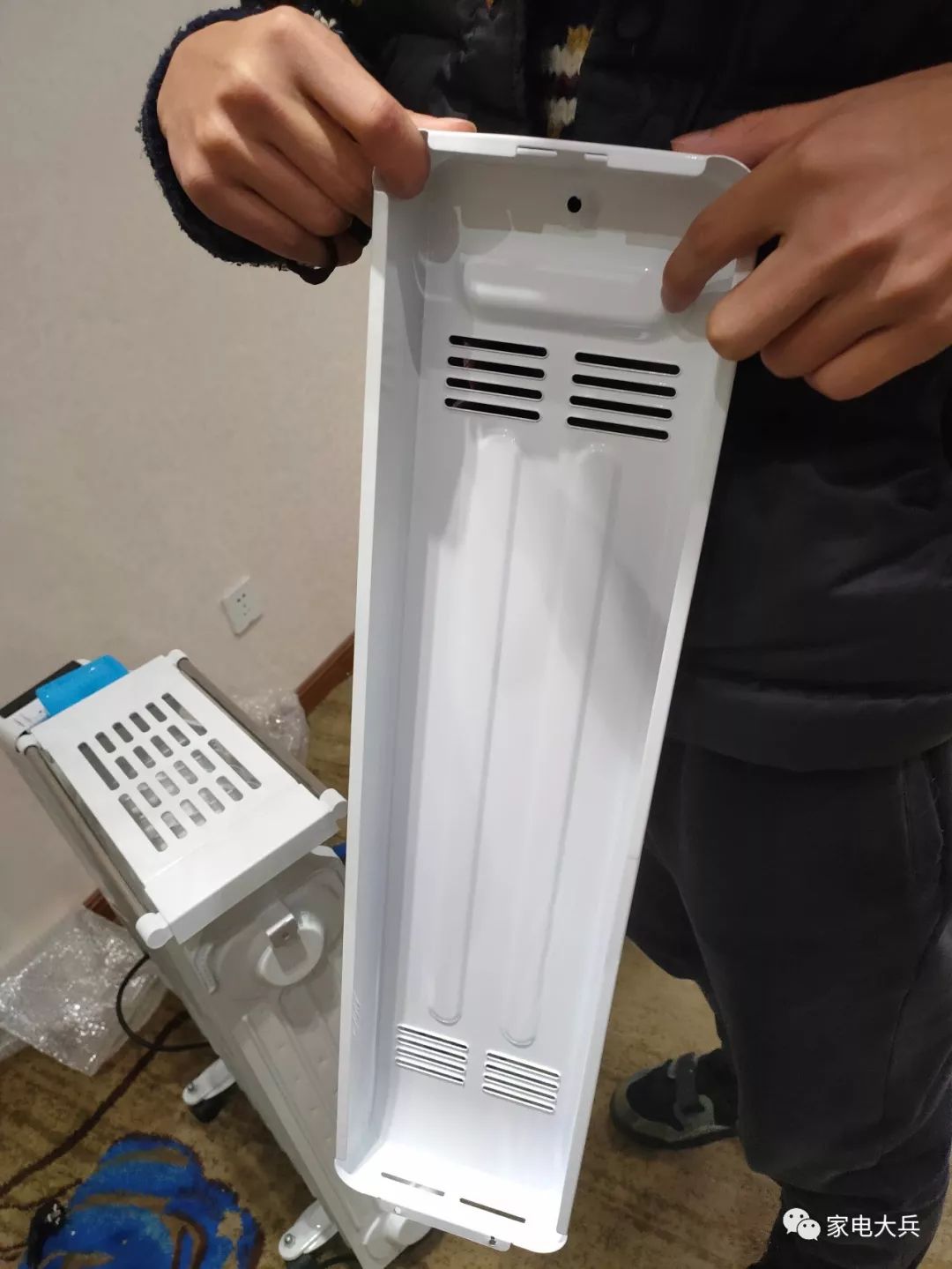 格力美的先锋油汀,格力艾美特取暖器测评