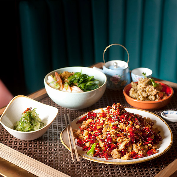 英国比斯特购物村怎么去,英国比斯特购物村必买清单