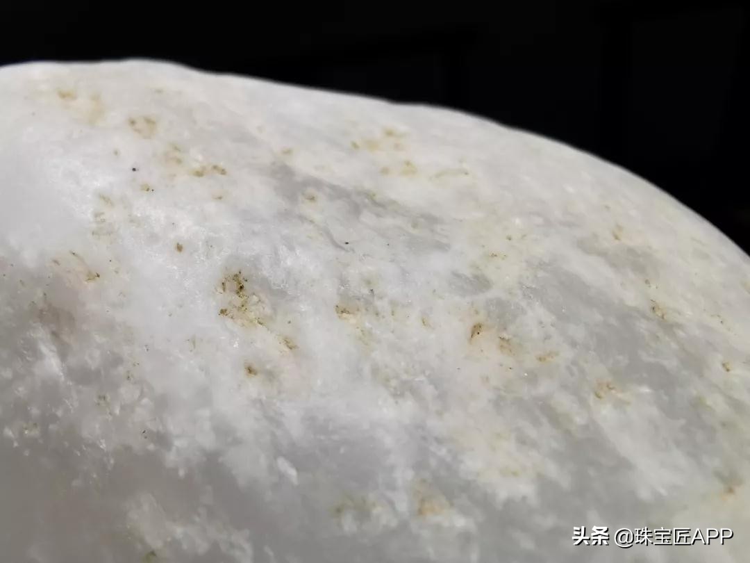 鉴定和田玉籽料的权威机构,国检和田玉籽料鉴定权威吗